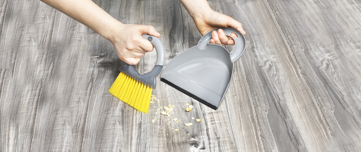 Brunner Tidy metlica s lopaticom