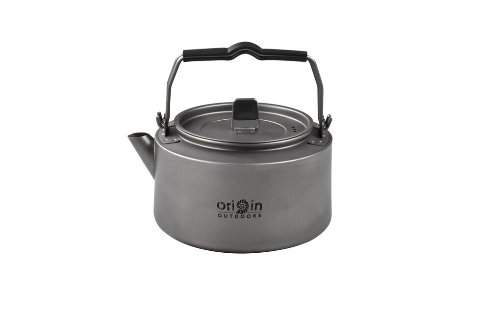 Origin Outdoors Camping Kettle titanijski čajnik za čaj/kavu sa silikonskim ručkama i sitom, 1,2 L