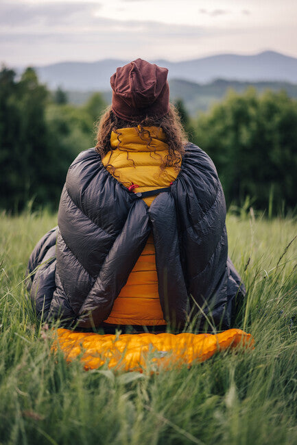 Patizon Multi Quilt 250 vreća za spavanje M, crna/crvena