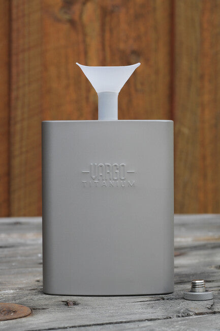 Vargo Titanijska posuda s lijevkom 240 ml