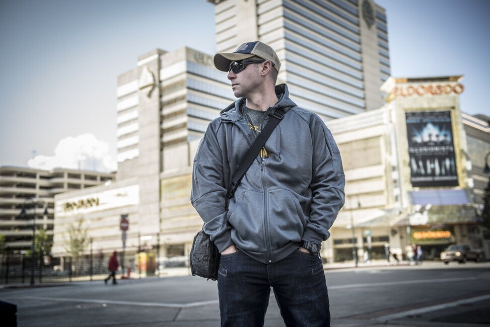 Helikon-Tex URBAN TACTICAL HOODIE pulover (FullZip), crni