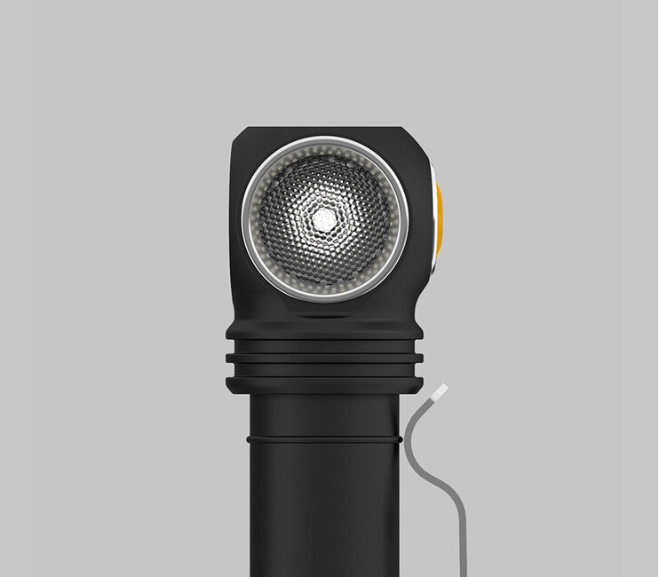 ArmyTek Wizard C2 Pro ručna svjetiljka LED s magnetskim držačem napajanje akumulatora, White, 2500 lm, 4800 h, 65