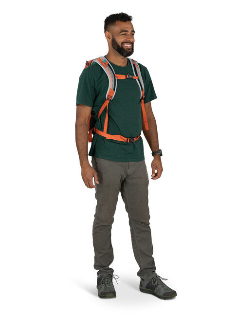 OSPREY HIKELITE 18 turistički ruksak, koi orange/blue venture