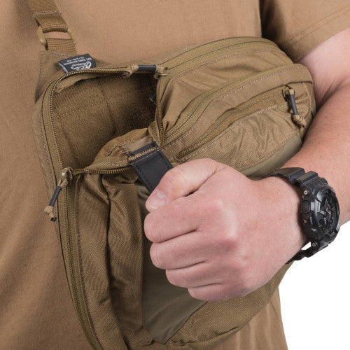 Helikon-Tex EDC Sling ruksak, crni
