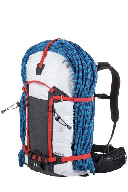 Ferrino Instinct 30+5 ultralagani ruksak, bijeli