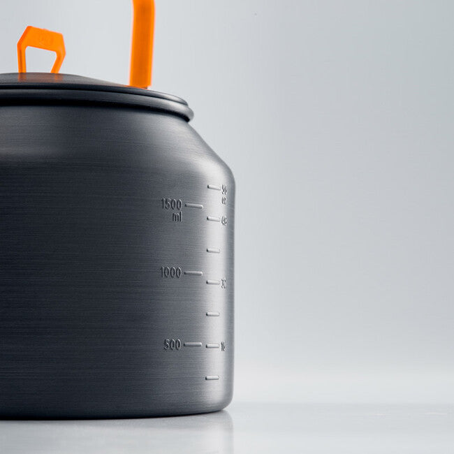 GSI Outdoors Halulite Tea Kettle outdoor čajnik 1.8 l