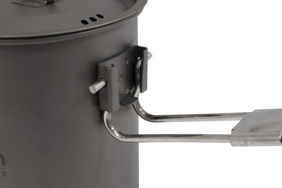 Origin Outdoors Titanium titanijski trekingski lonac/šalica s izljevom i sklopnom ručkom Camping Pot, 750 ml