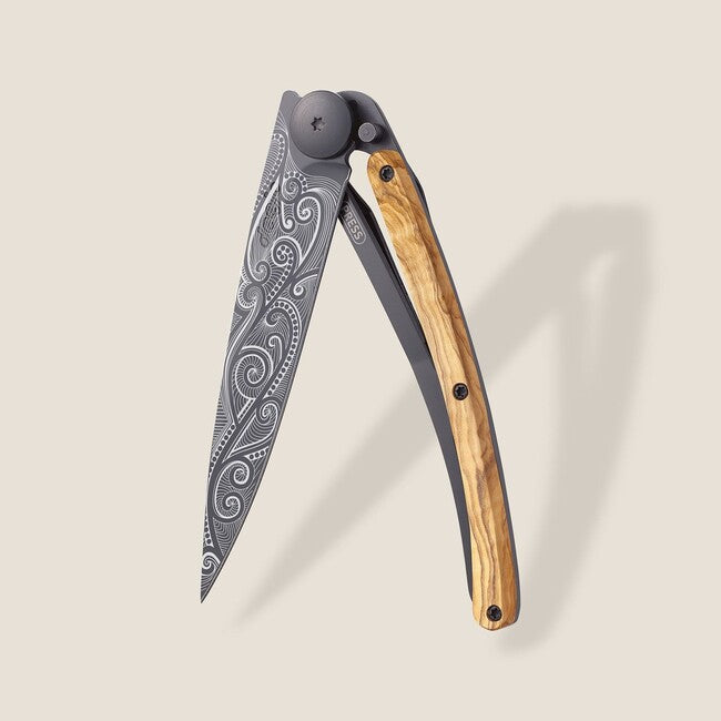 Deejo Black tattoo sklopivi nož olive wood pacific