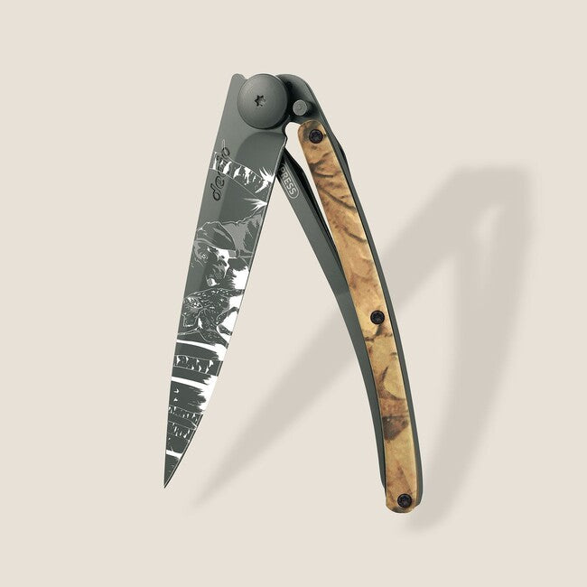 Deejo Tattoo sklopivi nož black brown camo Hunting Day