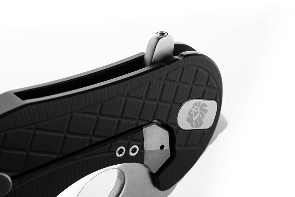 Lionsteel L.E. ONE 1 A BS nož tipa KARAMBIT Black/stone washed razvijen u suradnji Emerson Design
