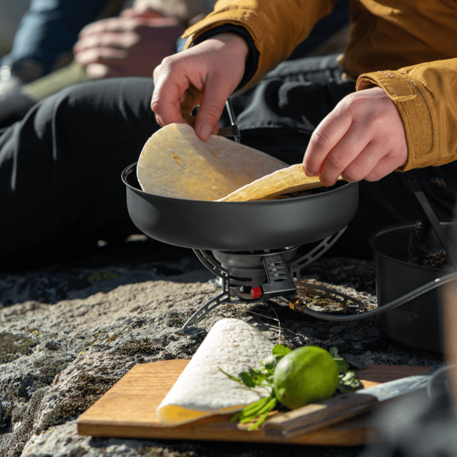 PRIMUS EasyFuel II plinsko kamping kuhalo Piezo