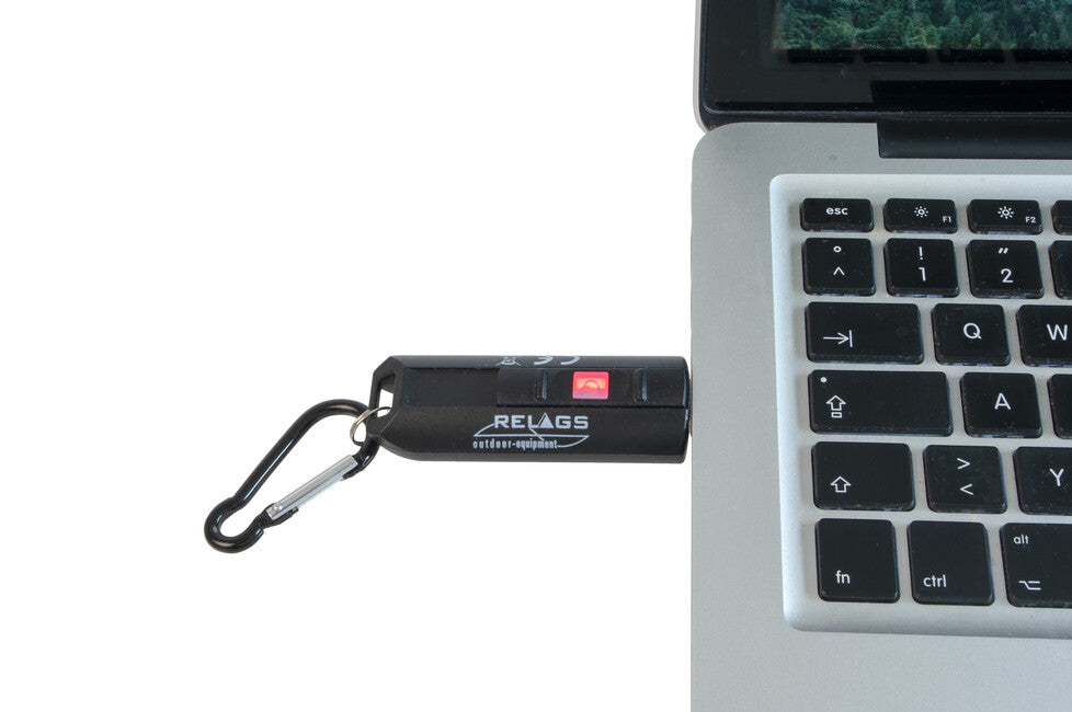 BasicNature USB LED privjesak za ključeve, crni