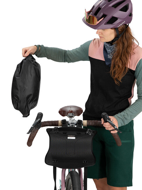 OSPREY ESCAPIST HANDLEBAR BAG torbica na upravljač bicikla LARGE, crna