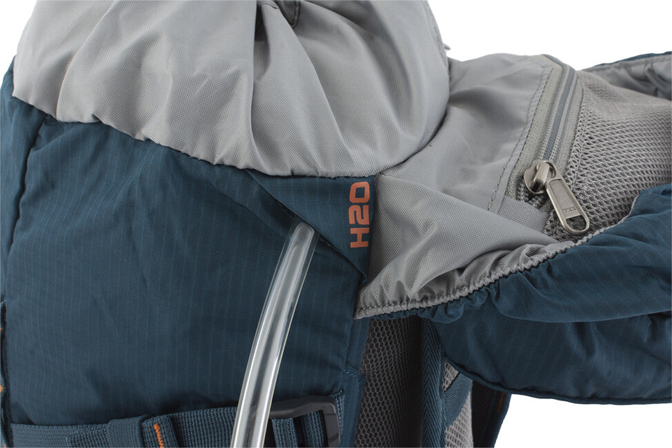 Pinguin Fly 15 ruksak Nylon, 15 L, petrol
