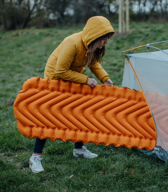 Klymit Static V Lite izolirana podloga za spavanje, mango narančasta