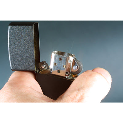 Zippo benzinski upaljač mat crni