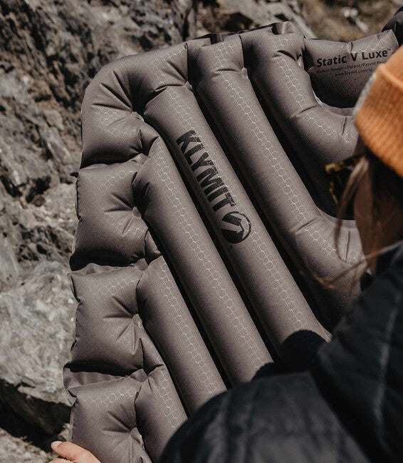 Klymit Static V Luxe podloga za spavanje na napuhavanje XL, stone grey