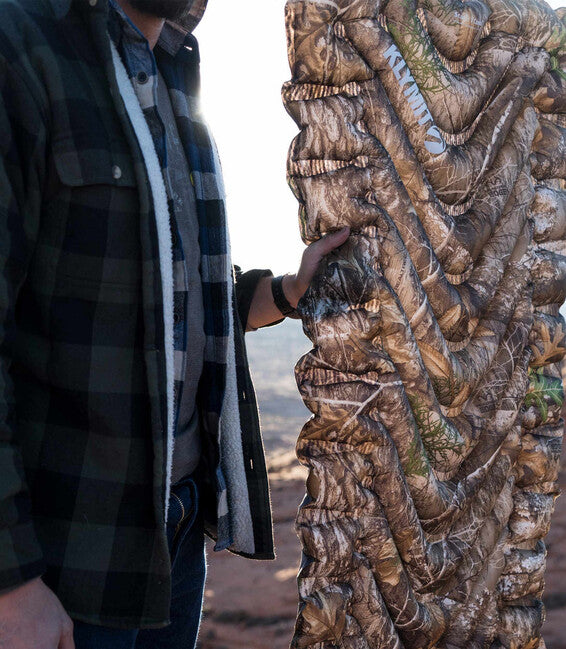 Klymit Static V™ podloga za spavanje na napuhavanje, camo realtree edge