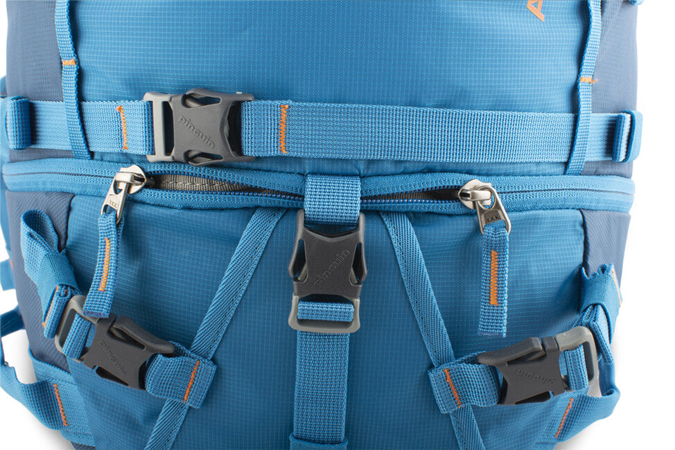 Pinguin Attack 45 ruksak Nylon, 45 L, crni