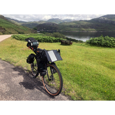 BasicNature Offroad solarni punjač 18 V / 21 W