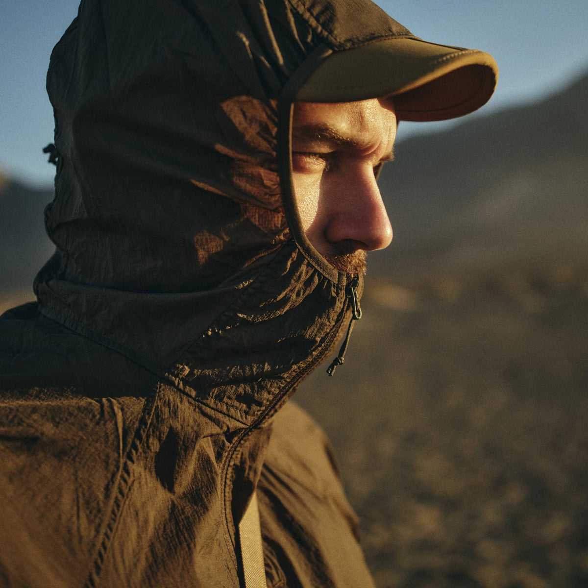 Helikon-Tex TRAMONTANE vetrovka WindPack Nylon, Shadow Grey – v použití 1