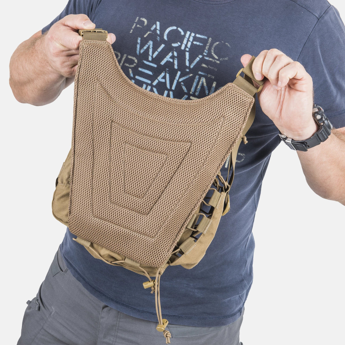 Helikon-Tex EDC SIDE BAG® kapsa cez rameno, coyote – detail 12