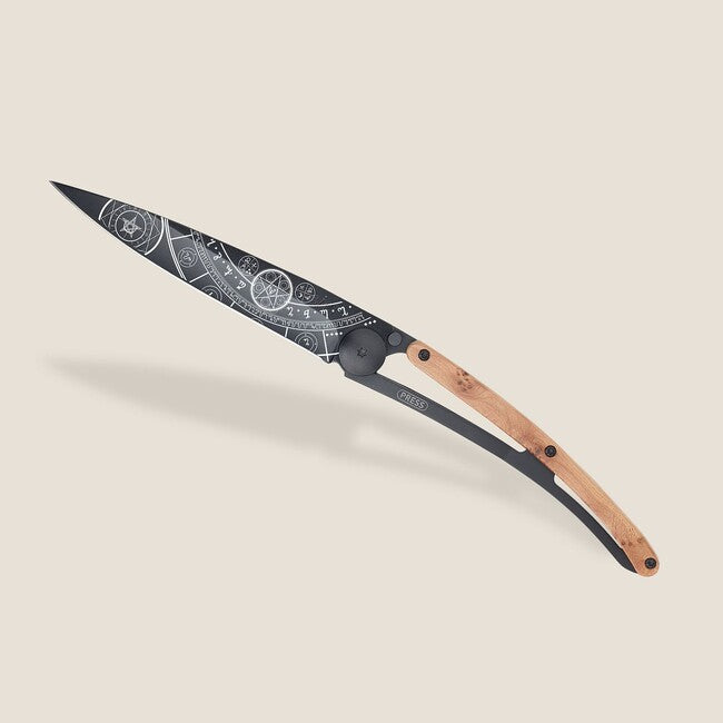 Deejo Fantasy sklopivi nož crni juniper wood Esoteric