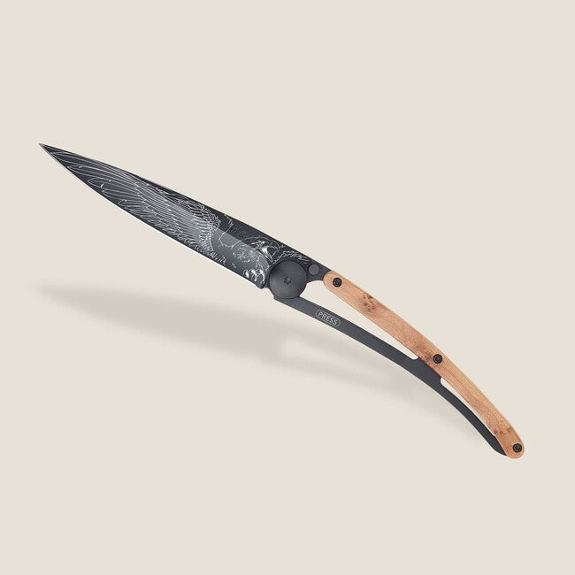 Deejo Tattoo Biker Eagle sklopivi nož crni juniper wood