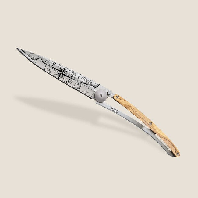 Deejo Tattoo sklopivi nož olive wood, Terra incognita