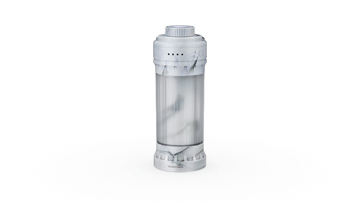 Fenix CL22R punjiva lampa, bijela