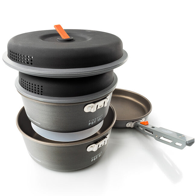 GSI Outdoors Pinnacle Base Camper kamping set posuđa