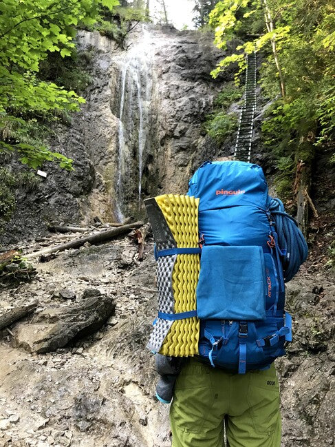 Pinguin Attack 45 ruksak Nylon, 45 L, crni