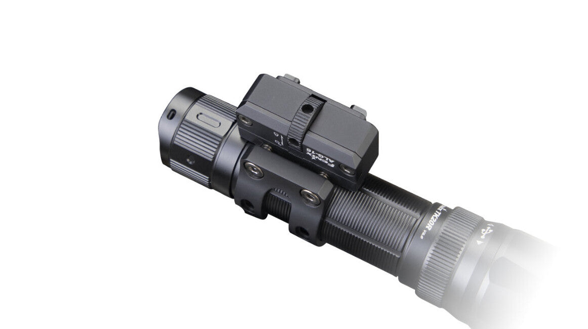 Fenix ALG-16 metalna montaža za svjetiljke na M-LOK, crna