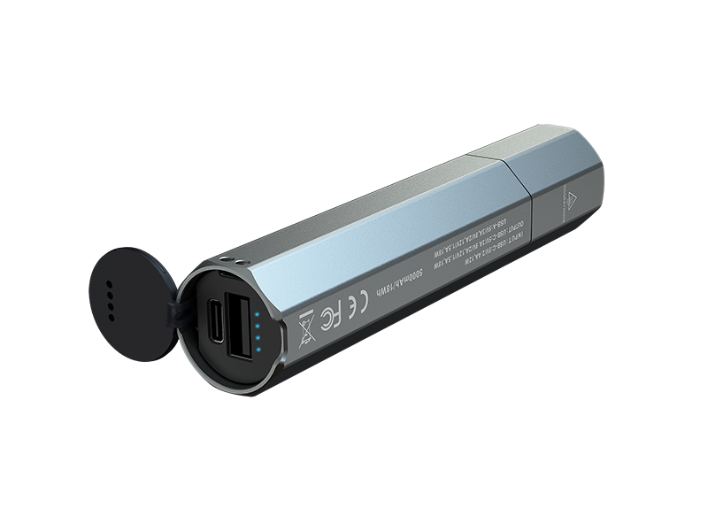 Fenix E-CP powerbank sa svjetiljkom, crna