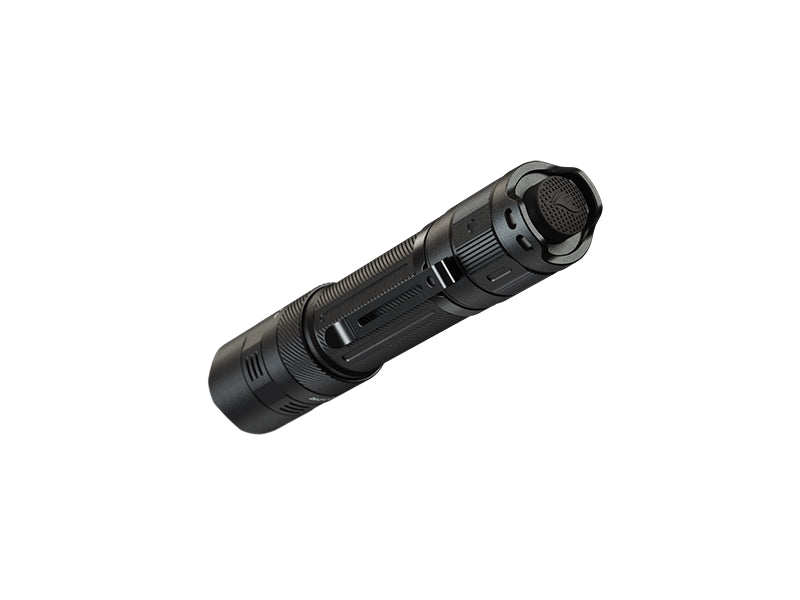 Fenix PD32R punjiva svjetiljka