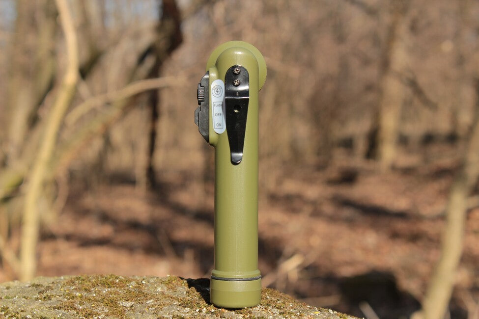 Mil-Tec Army 6 svjetiljka LED 16cm, maslinasto zelena