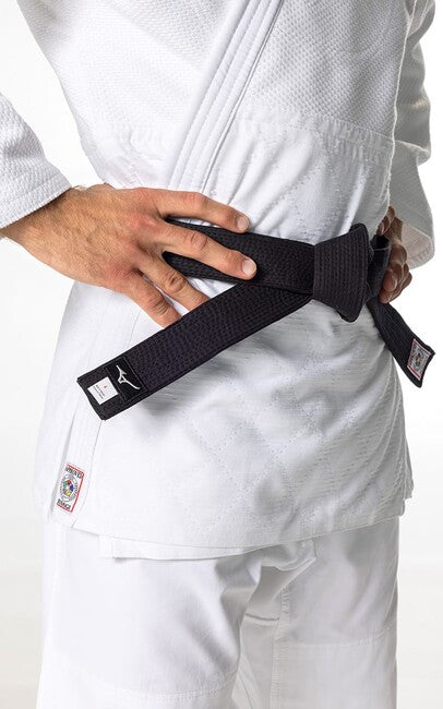 Mizuno Yusho III IJF kimono judo 750g, bijeli