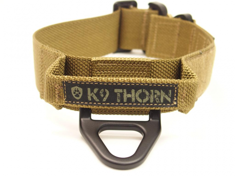 K9 Thorn Cobra-Bravo obojok 45 mm s rukoväťou, coyote