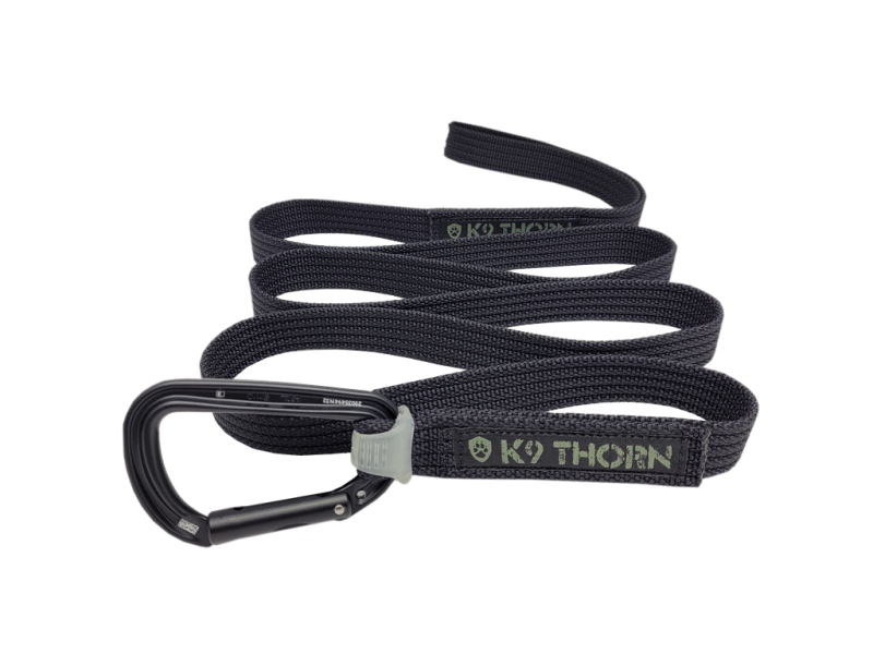 K9 Thorn povodac s karabinerom Petz, crni, XL