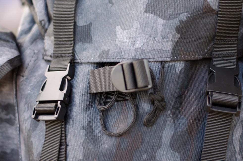 MFH BW ruksak nepromočivi HDT-camo LE 65L uzorak