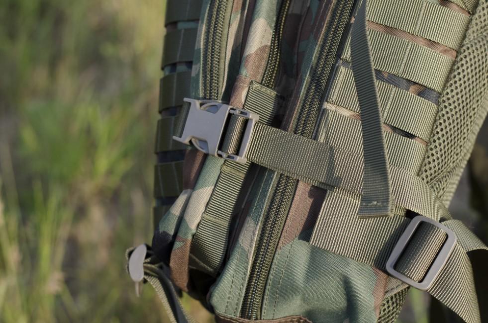 MFH US assault ruksak, Woodland 30L