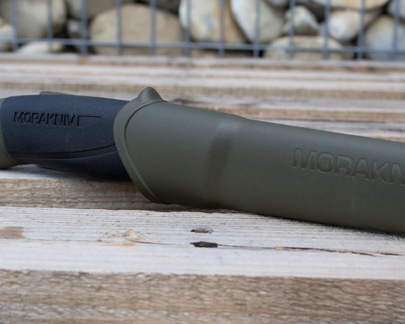 Mora of Sweden Companion HeavyDuty nož MG, maslinasto zeleni