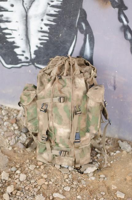 MFH BW ruksak nepromočivi uzorak HDT-camo FG 65L