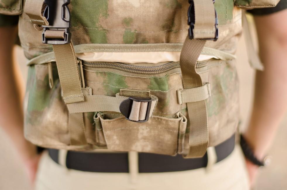 MFH BW ruksak nepromočivi uzorak HDT-camo FG 65L