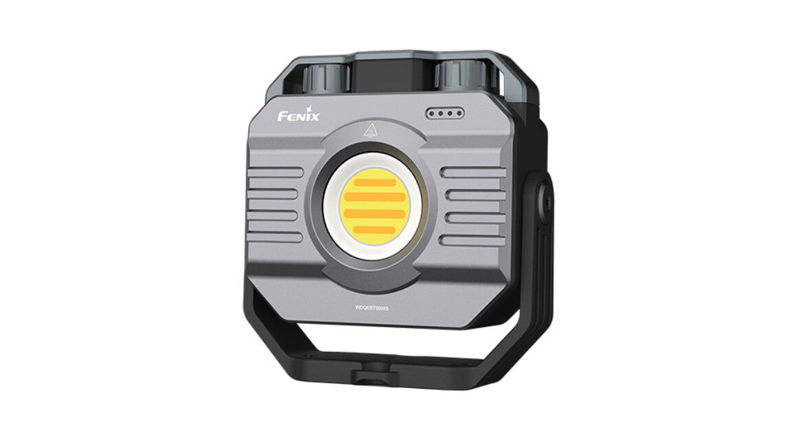 Fenix CL28R radna svjetiljka s powerbankom