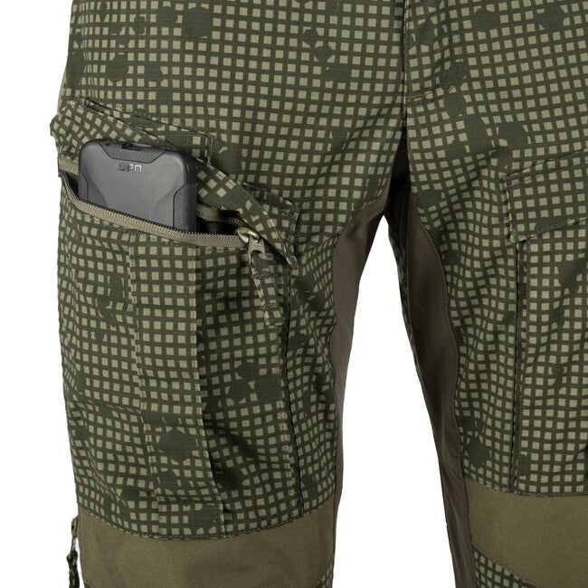 Helikon-Tex MCDU hlače, Desert Night Camo / Olive Green