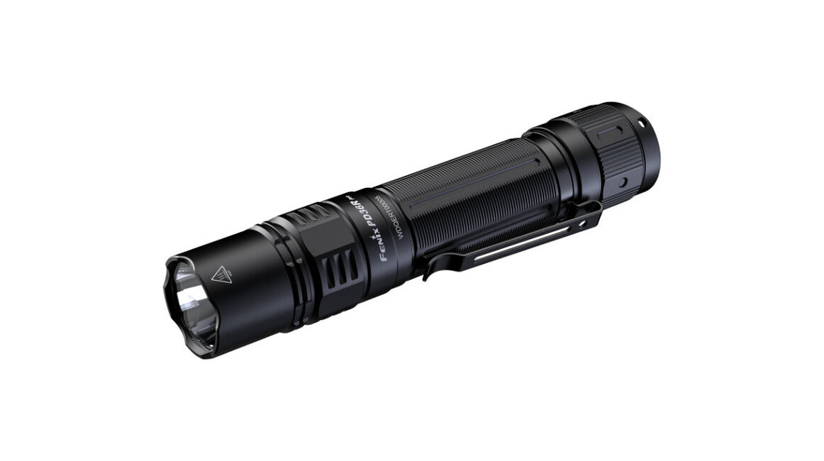 Fenix PD36R PRO punjiva svjetiljka taktička