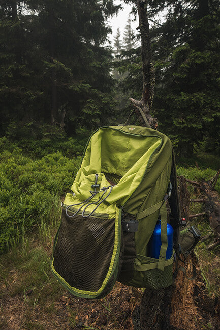 Pinguin Trail 42 ruksak Nylon, 42 L, crni