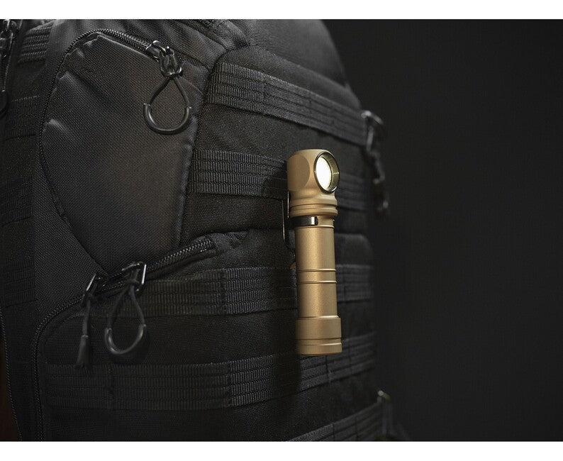 ArmyTek Wizard C2 Pro Max LED ručna White svjetiljka s magnetskim držačem i napajanjem iz akumulatora 4000 lm, sand