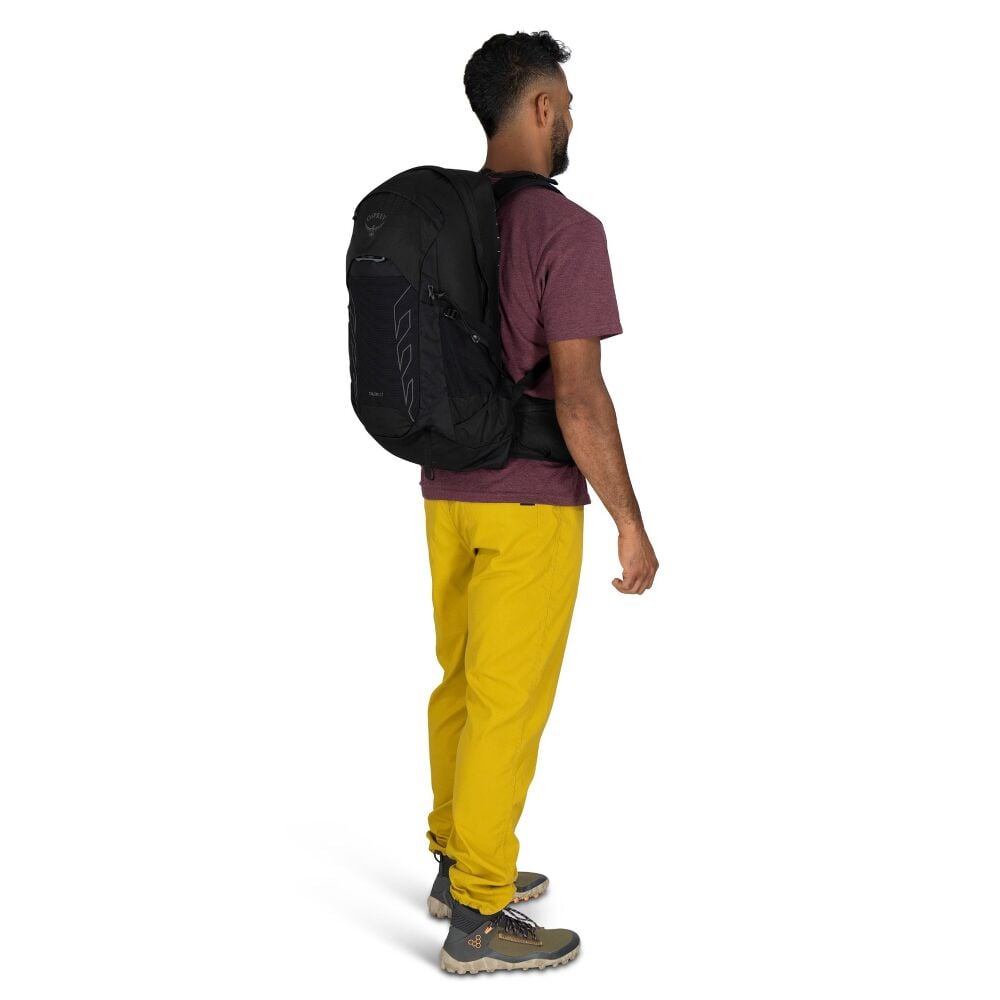 OSPREY TALON 22 turistický batoh, black/coal grey